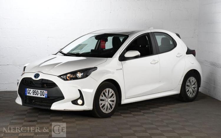 TOYOTA YARIS A,E BLANC GC-950-DQ