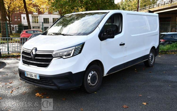 RENAULT TRAFIC L2H1 BLUE DCI130 CONFORT BLANC GH-684-HE