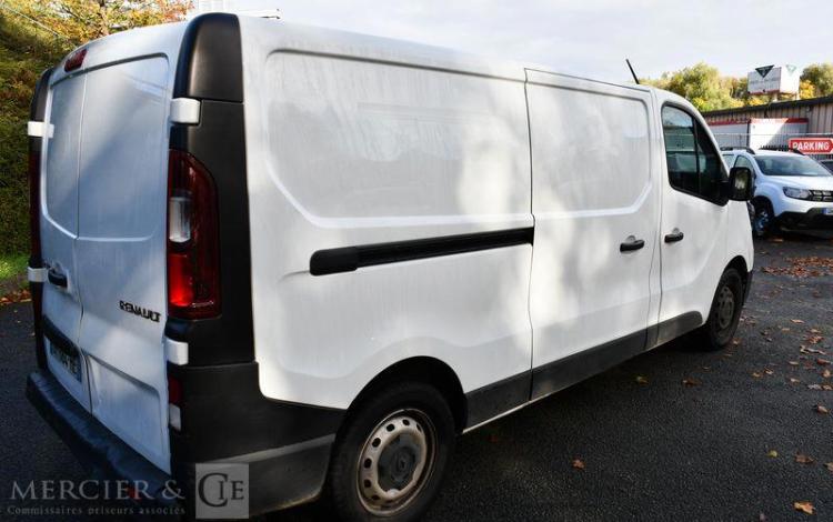 RENAULT TRAFIC L2H1 BLUE DCI130 CONFORT BLANC GH-684-HE