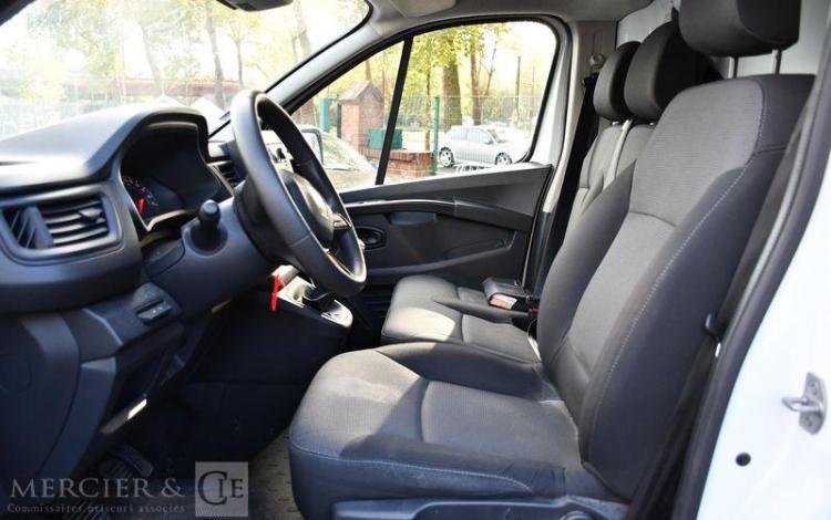 RENAULT TRAFIC L2H1 BLUE DCI130 CONFORT BLANC GH-684-HE