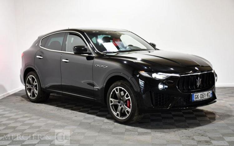 MASERATI LEVANTE 3,0 V6 349CH NOIR GK-061-KC