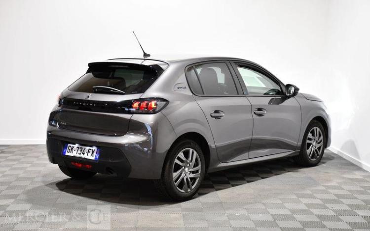 PEUGEOT 208 1,2 PURE TECH GRIS GK-734-FX