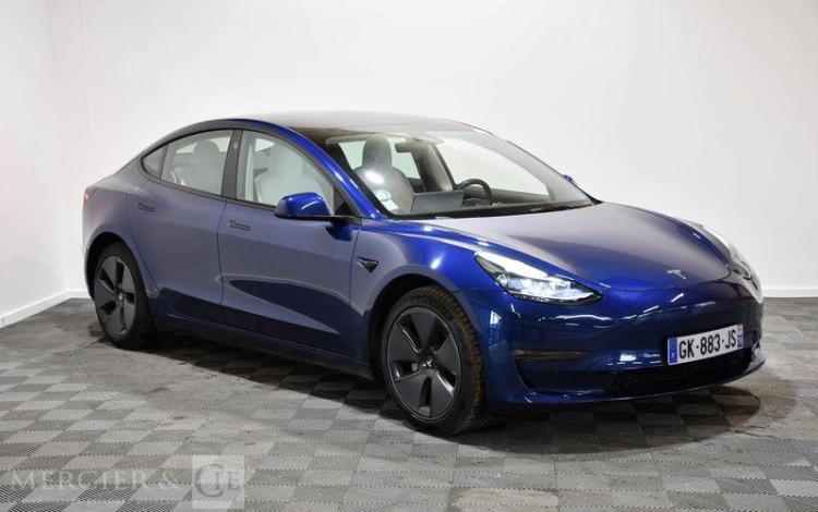 TESLA MODEL 3 GDE AUTO 4M BLEU GK-883-JS