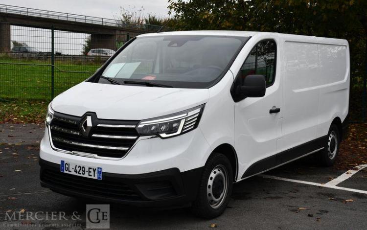 RENAULT TRAFIC FG L2H1 3T 2,0 BLUE DCI 130 GRAND CONFORT E6 BLANC GL-429-EY