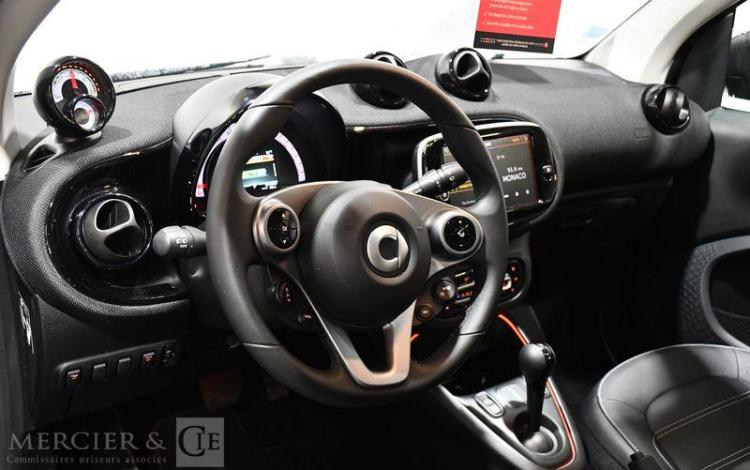 SMART EQ FORTWO PRIME BA NOIR GP-160-QG