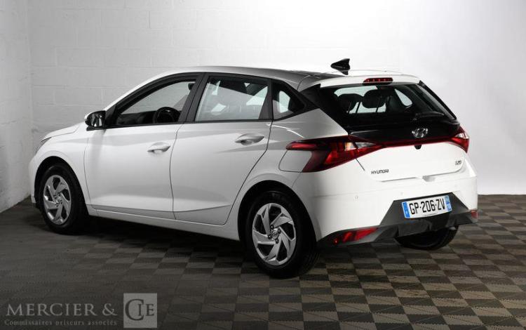 HYUNDAI I20 INITIA BLANC GP-206-ZV