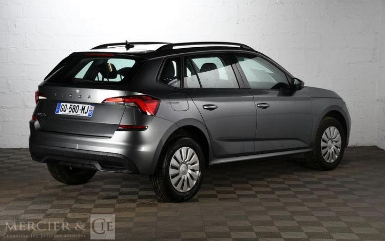 SKODA KAMIQ ACTIVE 1,0 TSI EVO 95CH GRIS GQ-580-MJ