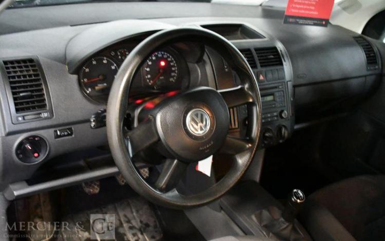 VOLKSWAGEN POLO CONFORT NOIR 960CTZ59