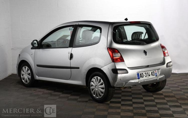 RENAULT TWINGO 1,2 75 AUTHENTIQUE  AD-314-KD