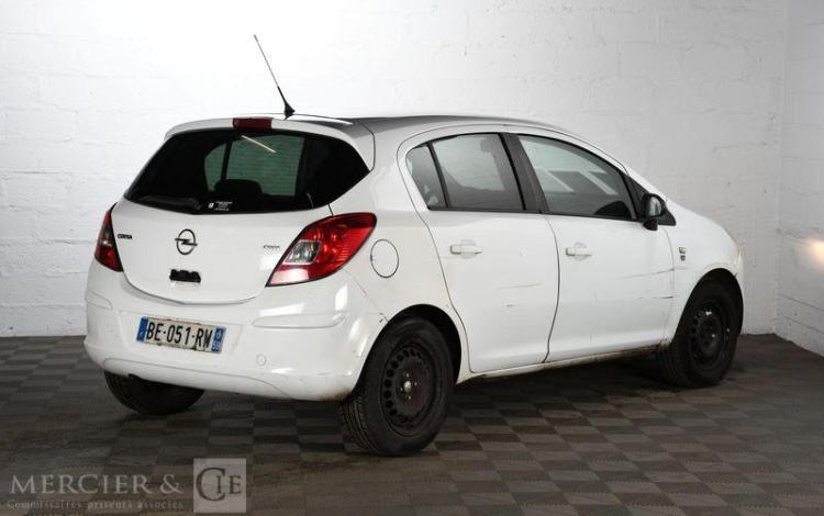 OPEL CORSA 1,3 CDTI 75 EDITION BLANC BE-051-RW