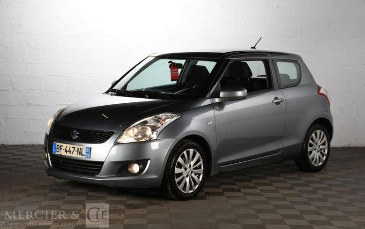 SUZUKI SWIFT GLX GRIS BF-447-NL