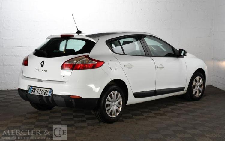 RENAULT MEGANE 1,5 DCI110 DYNAMIQUE BLANC BN-134-BL