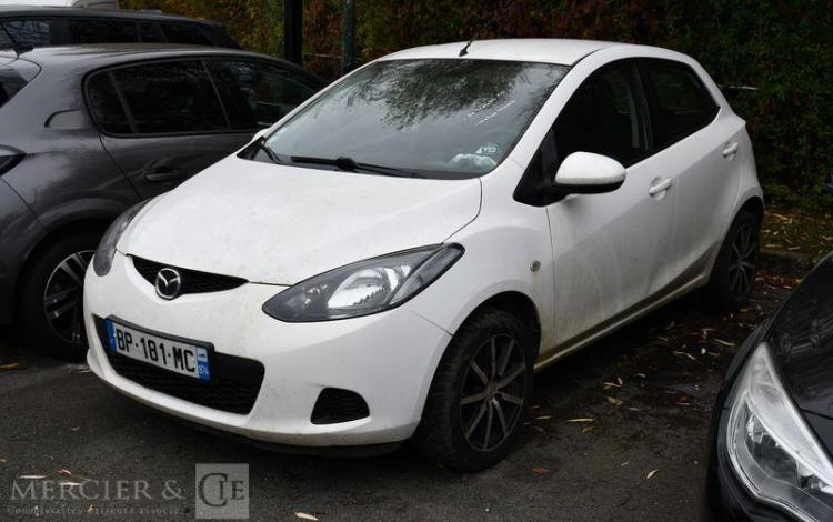 MAZDA MAZDA 2 BLANC BP-181-MC