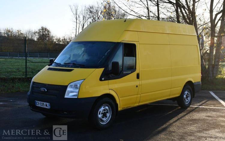 FORD TRANSIT JAUNE CV-035-WL