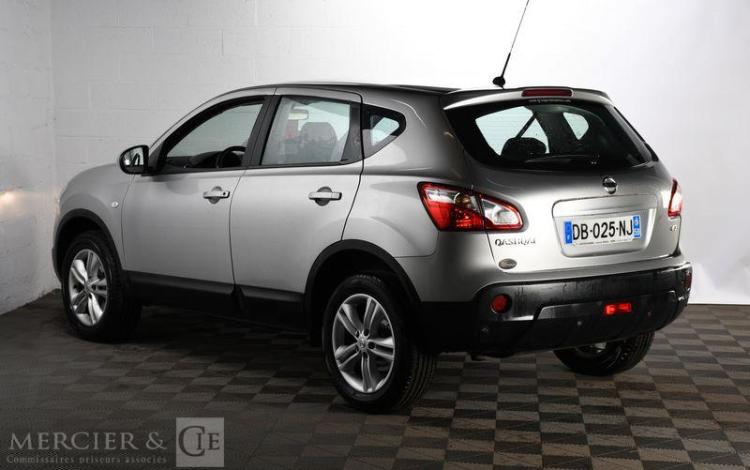 NISSAN QASHQAI 1,5 DCI110 FAP ACENTA GRIS DB-025-NJ