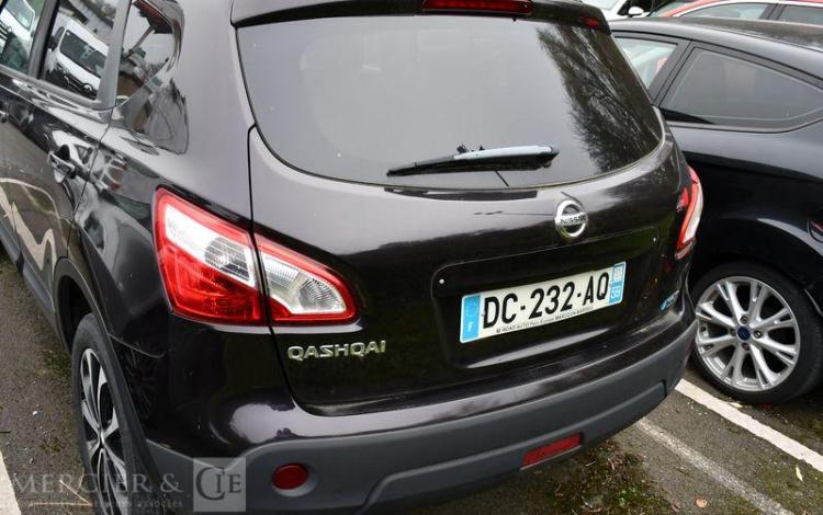 NISSAN QASHQAI NOIR DC-232-AQ