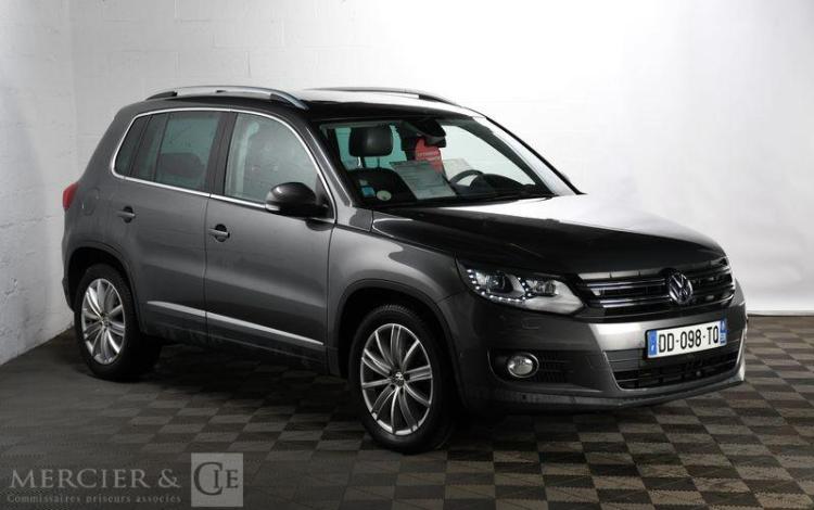 VOLKSWAGEN TIGUAN 2,0 TDI 140CH CARAT BVM6  DD-098-TQ