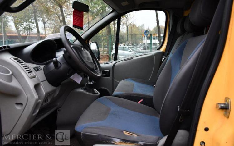 RENAULT TRAFIC FG L1H1 DCI 90CH OPTI CONSO CONFORT JAUNE DF-029-BD