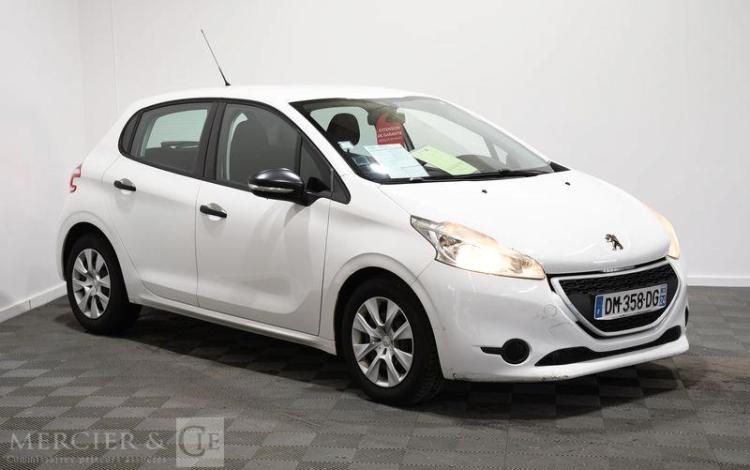 PEUGEOT 208 STE 1,6 HDI 92 BLANC DM-358-DG