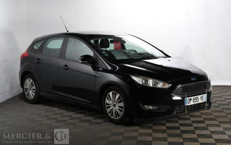 FORD FOCUS 1,5 TDCI 120 BUSINESS NAVI START/STOP NOIR DP-895-YE