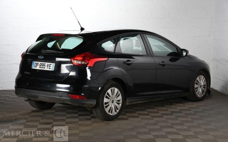 FORD FOCUS 1,5 TDCI 120 BUSINESS NAVI START/STOP NOIR DP-895-YE