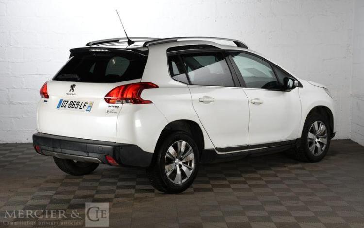 PEUGEOT 2008 1,6 BLUEHDI 100 ALLURE BLANC DZ-869-LF