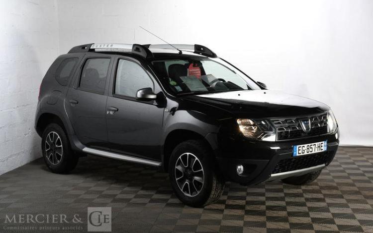 DACIA DUSTER 1,5 DCI 110 BLACK TOUCH 4X2 NOIR EG-857-HE