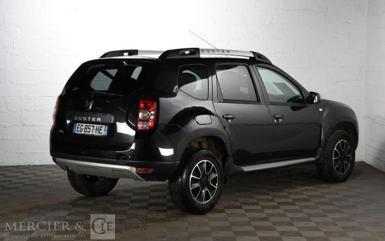 DACIA DUSTER 1,5 DCI 110 BLACK TOUCH 4X2 NOIR EG-857-HE