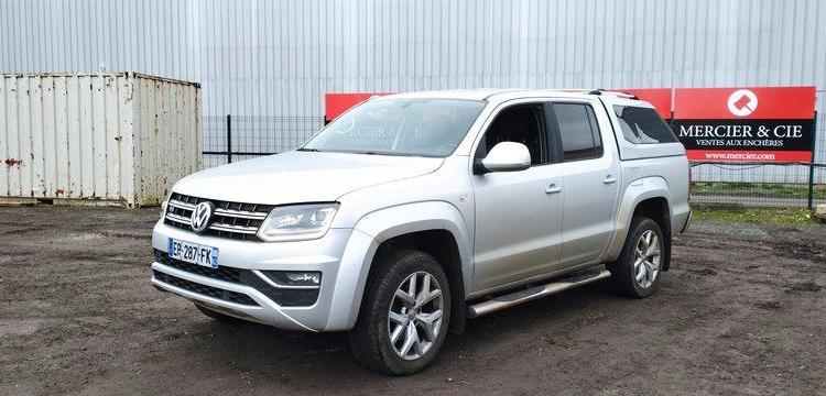 VOLKSWAGEN AMAROK 3.0 V6 TDI 224CV – AN 2017 – 161438 KM GRIS EP-287-FK