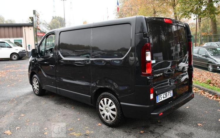 RENAULT TRAFIC FG L1H1 1000 1,6 DCI 120 GRAND CONFORT NOIR ES-436-FS