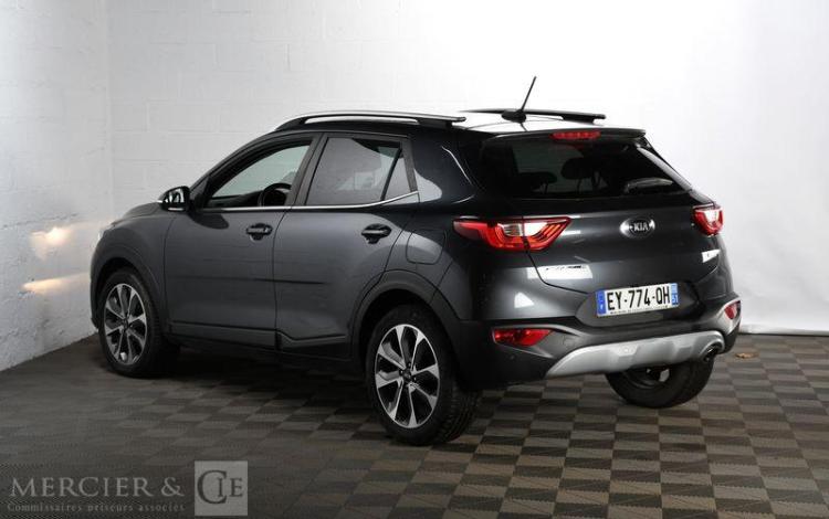 KIA STONIC 1,0 T-GDI120 LAUNCH EDITION GRIS EY-774-QH