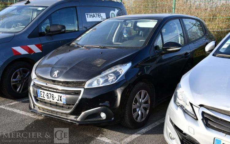 PEUGEOT 208 ACTIVE BUSINESS BLUEHDI75 NOIR EZ-676-JX