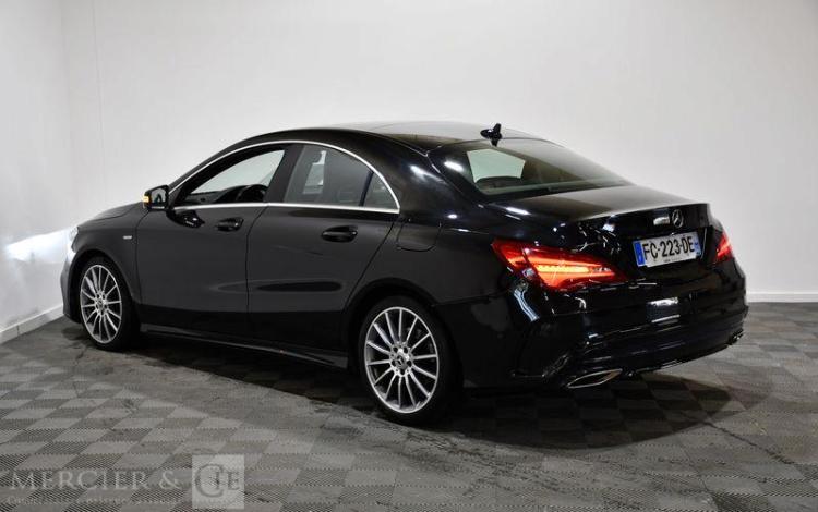 MERCEDES CLA 200 D STARLIGHT EDITION NOIR FC-223-DE