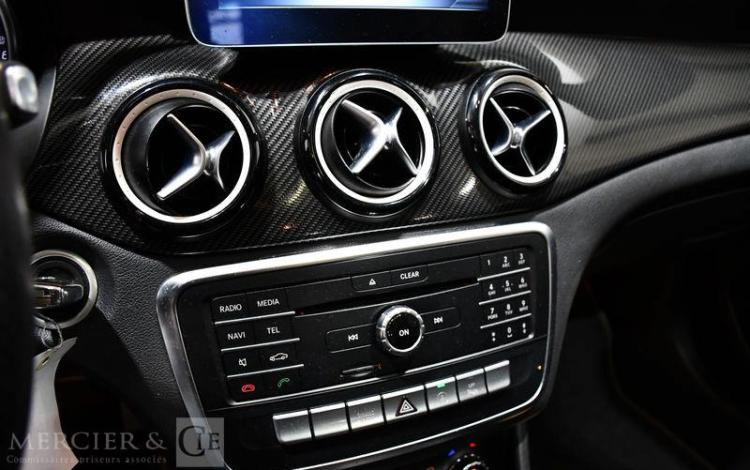 MERCEDES CLA 200 D STARLIGHT EDITION NOIR FC-223-DE