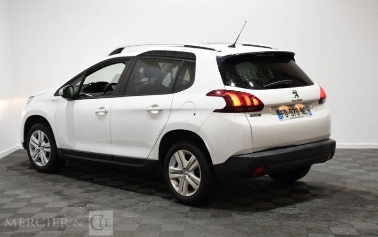 PEUGEOT 2008 1,2 PURE TECH 2CH STYLE BLANC FD-570-NC