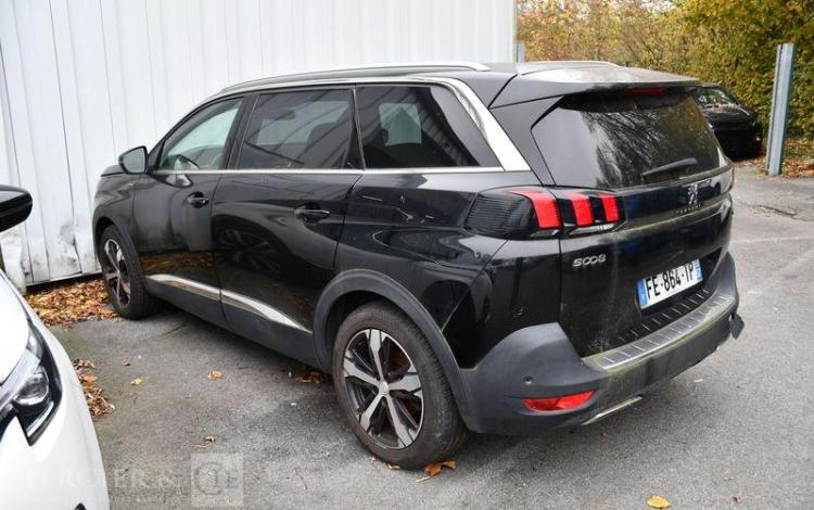 PEUGEOT 5008 GTL 1,5 BLUEHDI 130 NOIR FE-864-TP