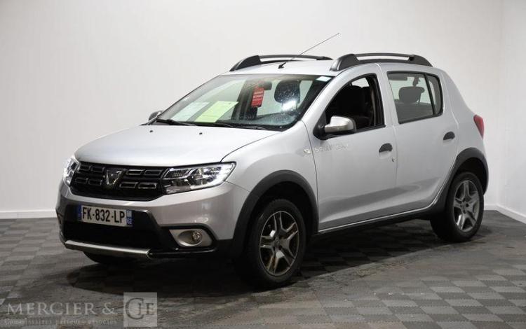 DACIA SANDERO STEPWAY BLUE DCI 95 GRIS FK-832-LP