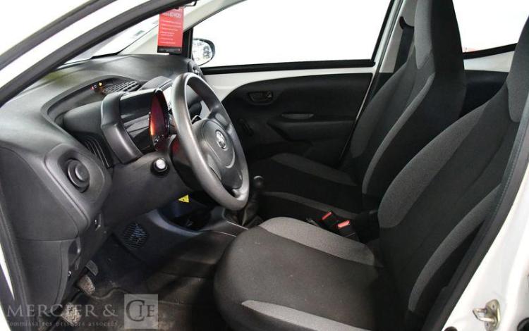 TOYOTA AYGO 1,0 VVT-i X 5P BLANC FK-883-ZW