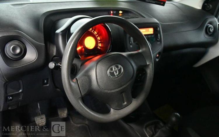 TOYOTA AYGO 1,0 VVT-i X 5P BLANC FK-883-ZW