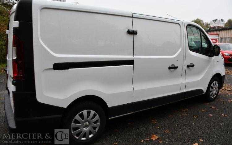 RENAULT TRAFIC FG L2H1 1300 2,0 DCI 120 GRAND CONFORT BLANC FM-523-SL