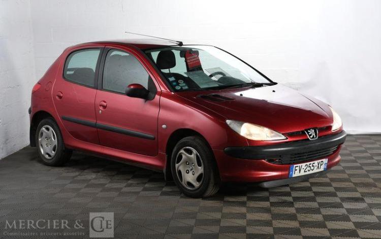 PEUGEOT 206 XR PRESENCE ROUGE FV-255-XP