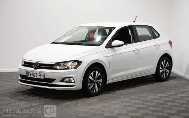 VOLKSWAGEN POLO LOUNGE BLANC FV-574-FF