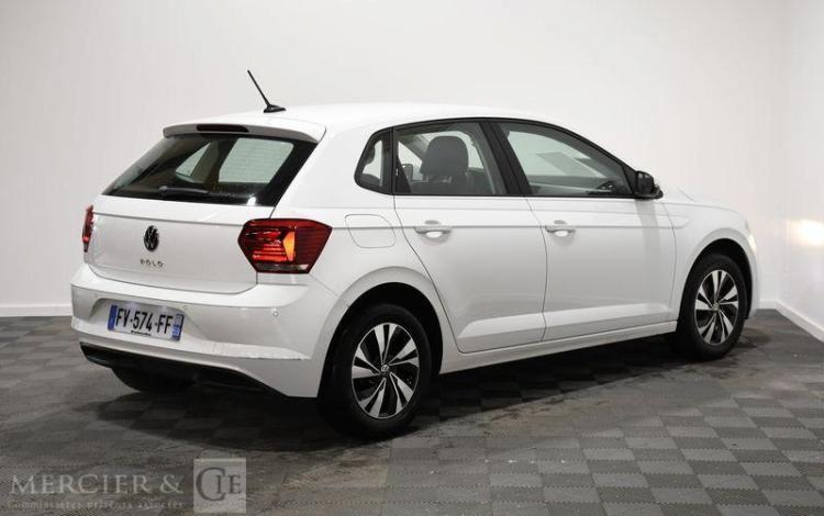 VOLKSWAGEN POLO LOUNGE BLANC FV-574-FF