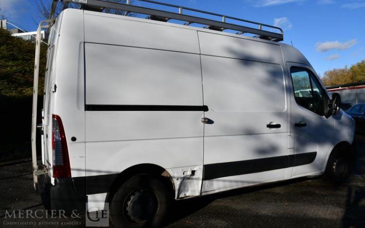 RENAULT MASTER GCF F3500 L2H2 DCI 135 BLANC FW-325-GH