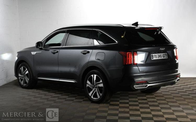 KIA SORENTO GRIS FX-245-QZ