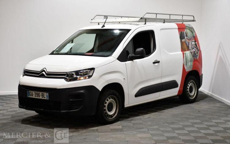 CITROEN BERLINGO VAN BLUE HDI 75CV S&S FOURGON BLANC GA-396-BL