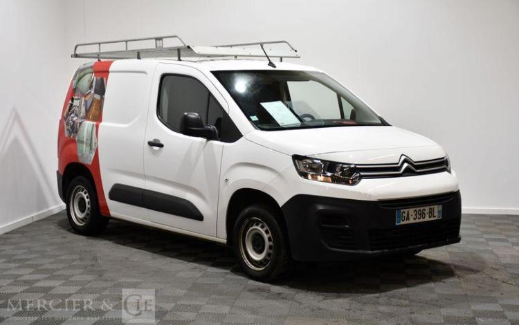 CITROEN BERLINGO VAN BLUE HDI 75CV S&S FOURGON BLANC GA-396-BL