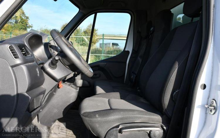 RENAULT MASTER CC GCF PR RJ3500 L3 DCI 130 BLANC GC-130-ZZ