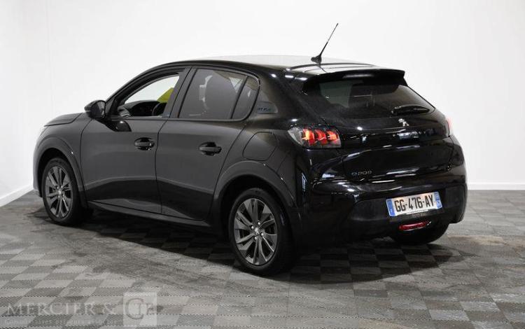 PEUGEOT e-208 STYLE NOIR GG-476-AY