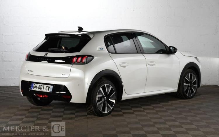 PEUGEOT 208 GT BLANC GH-601-CV